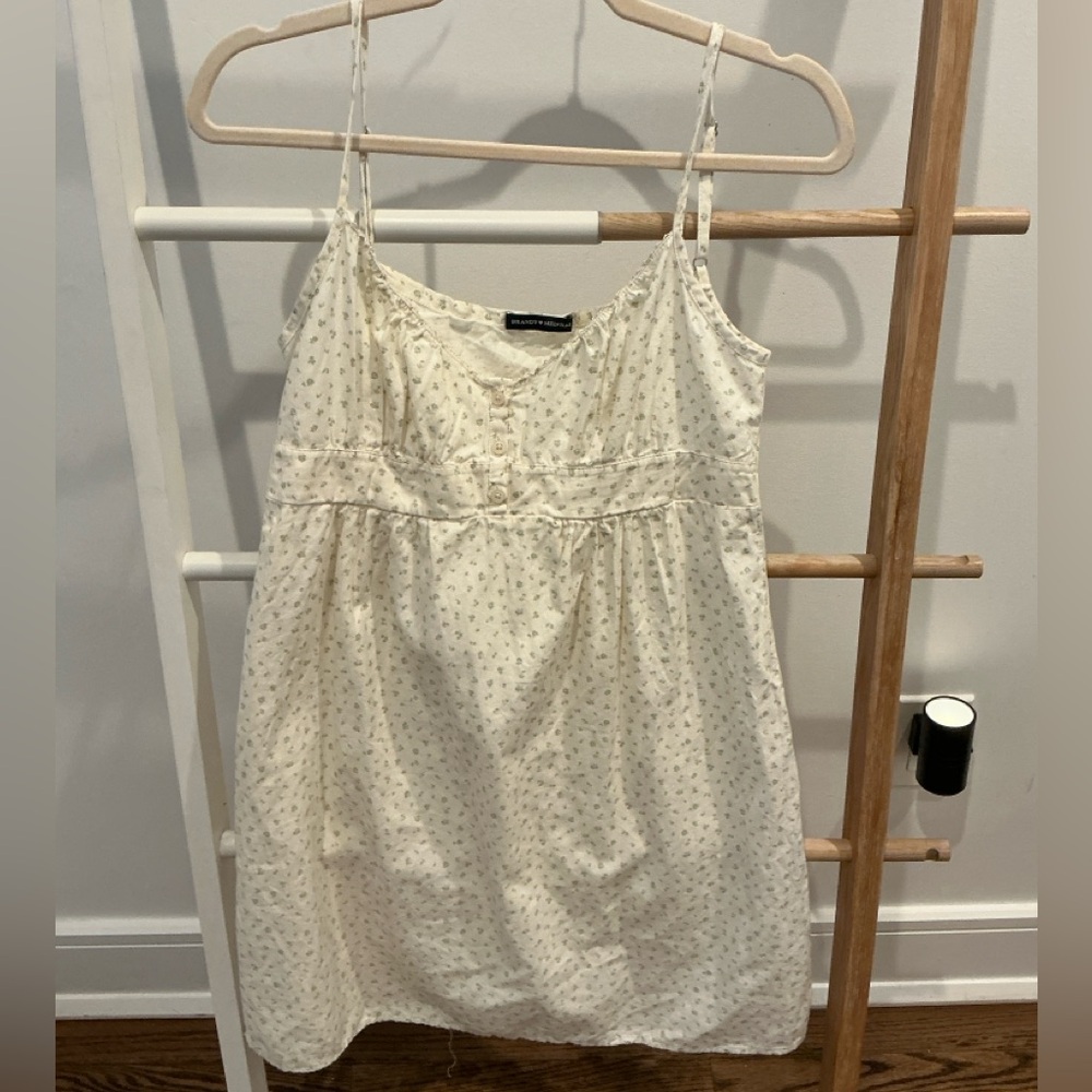 Brandy Melville Cream Floral dress